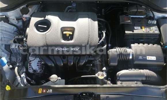 Acheter Occasion Voiture Hyundai Elantra Gris à Beitbridge, Matabeleland South Acheter Occasion Voiture Hyundai Elantra Gris à Beitbridge, Matabeleland South