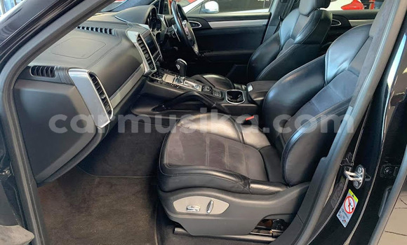 Tenga Tsaru Porsche Cayenne Nhema Mota in Beitbridge in Matabeleland South Tenga Tsaru Porsche Cayenne Nhema Mota in Beitbridge in Matabeleland South