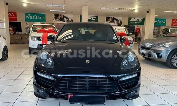 Tenga Tsaru Porsche Cayenne Nhema Mota in Beitbridge in Matabeleland South Tenga Tsaru Porsche Cayenne Nhema Mota in Beitbridge in Matabeleland South