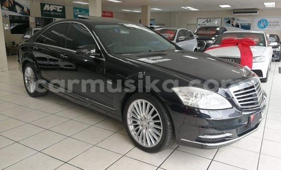 Acheter Occasion Voiture Mercedes‒Benz S–Class Noir à Beitbridge, Matabeleland South Acheter Occasion Voiture Mercedes‒Benz S–Class Noir à Beitbridge, Matabeleland South