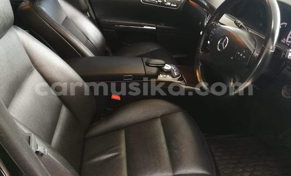 Acheter Occasion Voiture Mercedes‒Benz S–Class Noir à Beitbridge, Matabeleland South Acheter Occasion Voiture Mercedes‒Benz S–Class Noir à Beitbridge, Matabeleland South