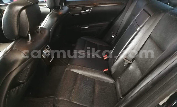 Acheter Occasion Voiture Mercedes‒Benz S–Class Noir à Beitbridge, Matabeleland South Acheter Occasion Voiture Mercedes‒Benz S–Class Noir à Beitbridge, Matabeleland South