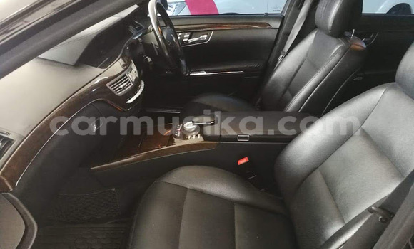 Acheter Occasion Voiture Mercedes‒Benz S–Class Noir à Beitbridge, Matabeleland South Acheter Occasion Voiture Mercedes‒Benz S–Class Noir à Beitbridge, Matabeleland South