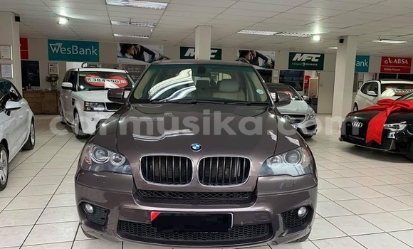 Tenga Tsaru BMW X5 Zvimwe Mota in Beitbridge in Matabeleland South Tenga Tsaru BMW X5 Zvimwe Mota in Beitbridge in Matabeleland South