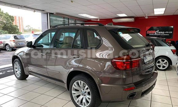 Tenga Tsaru BMW X5 Zvimwe Mota in Beitbridge in Matabeleland South Tenga Tsaru BMW X5 Zvimwe Mota in Beitbridge in Matabeleland South