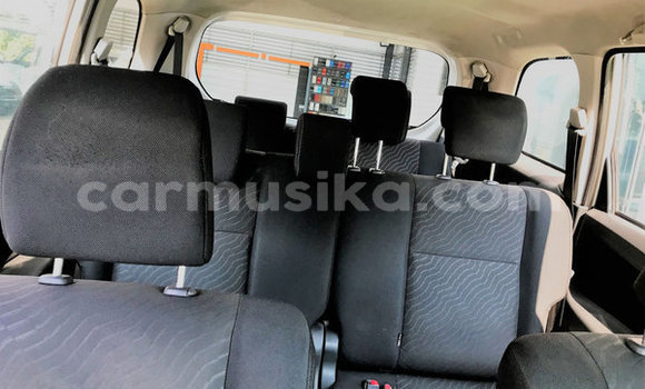 Acheter Occasion Voiture Toyota Avanza Blanc à Beitbridge, Matabeleland South Acheter Occasion Voiture Toyota Avanza Blanc à Beitbridge, Matabeleland South