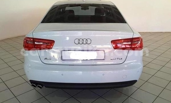 Acheter Occasion Voiture Audi A6 Blanc à Beitbridge, Matabeleland South Acheter Occasion Voiture Audi A6 Blanc à Beitbridge, Matabeleland South
