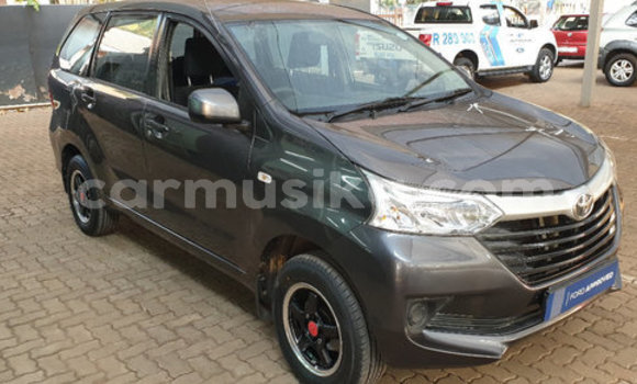 Nunua Ilio tumika Toyota Avanza Fedha Gari ndani ya Beitbridge nchini Matabeleland Kusini Nunua Ilio tumika Toyota Avanza Fedha Gari ndani ya Beitbridge nchini Matabeleland Kusini