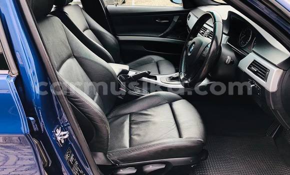 Tenga Tsaru BMW 3–Series Bhuruu Mota in Beitbridge in Matabeleland South Tenga Tsaru BMW 3–Series Bhuruu Mota in Beitbridge in Matabeleland South