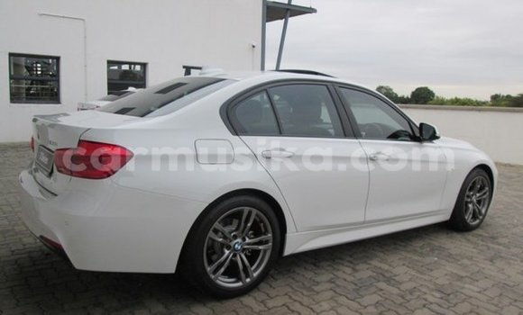 Buy Used BMW 3–Series White Car in Beitbridge in Matabeleland South Buy Used BMW 3–Series White Car in Beitbridge in Matabeleland South