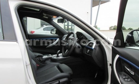 Buy Used BMW 3–Series White Car in Beitbridge in Matabeleland South Buy Used BMW 3–Series White Car in Beitbridge in Matabeleland South