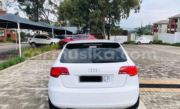 Acheter Occasion Voiture Audi A3 Blanc à Avondale, Harare Acheter Occasion Voiture Audi A3 Blanc à Avondale, Harare