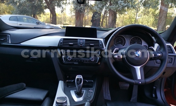 Acheter Occasion Voiture BMW 321 Rouge à Beitbridge, Matabeleland South Acheter Occasion Voiture BMW 321 Rouge à Beitbridge, Matabeleland South