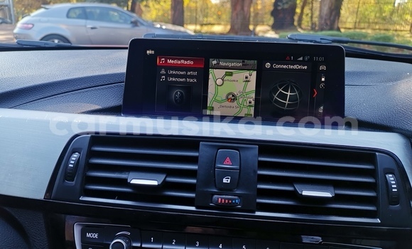 Acheter Occasion Voiture BMW 321 Rouge à Beitbridge, Matabeleland South Acheter Occasion Voiture BMW 321 Rouge à Beitbridge, Matabeleland South