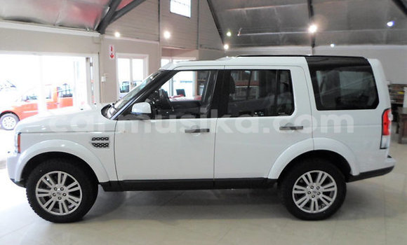 Acheter Occasion Voiture Land Rover Discovery Blanc à Beitbridge, Matabeleland South Acheter Occasion Voiture Land Rover Discovery Blanc à Beitbridge, Matabeleland South