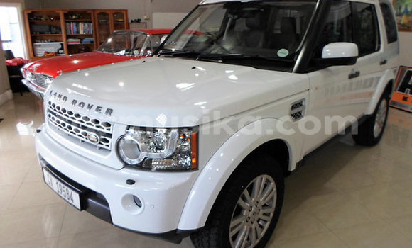 Acheter Occasion Voiture Land Rover Discovery Blanc à Beitbridge, Matabeleland South Acheter Occasion Voiture Land Rover Discovery Blanc à Beitbridge, Matabeleland South