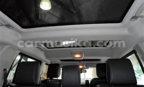 Acheter Occasion Voiture Land Rover Discovery Blanc à Beitbridge, Matabeleland South Acheter Occasion Voiture Land Rover Discovery Blanc à Beitbridge, Matabeleland South