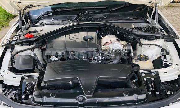 Buy Used BMW 3–Series White Car in Beitbridge in Matabeleland South Buy Used BMW 3–Series White Car in Beitbridge in Matabeleland South