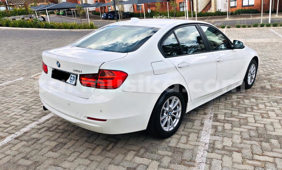Buy Used BMW 3–Series White Car in Beitbridge in Matabeleland South Buy Used BMW 3–Series White Car in Beitbridge in Matabeleland South