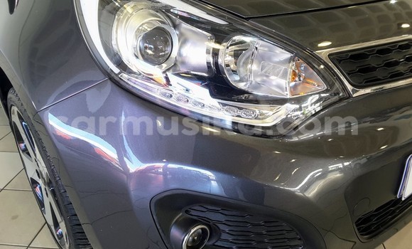 Acheter Occasion Voiture Kia Rio Gris à Beitbridge, Matabeleland South Acheter Occasion Voiture Kia Rio Gris à Beitbridge, Matabeleland South