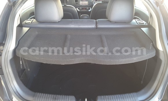 Acheter Occasion Voiture Kia Rio Gris à Beitbridge, Matabeleland South Acheter Occasion Voiture Kia Rio Gris à Beitbridge, Matabeleland South