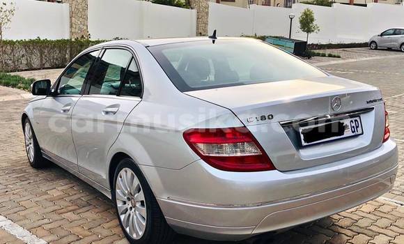 Tenga Tsaru Mercedes‒Benz C–Class Sirivha Mota in Harare in Harare Tenga Tsaru Mercedes‒Benz C–Class Sirivha Mota in Harare in Harare