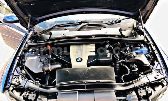 Tenga Tsaru BMW 3–Series Bhuruu Mota in Beitbridge in Matabeleland South Tenga Tsaru BMW 3–Series Bhuruu Mota in Beitbridge in Matabeleland South