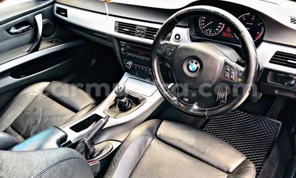 Tenga Tsaru BMW 3–Series Bhuruu Mota in Beitbridge in Matabeleland South Tenga Tsaru BMW 3–Series Bhuruu Mota in Beitbridge in Matabeleland South