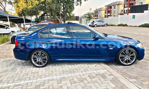 Tenga Tsaru BMW 3–Series Bhuruu Mota in Beitbridge in Matabeleland South Tenga Tsaru BMW 3–Series Bhuruu Mota in Beitbridge in Matabeleland South