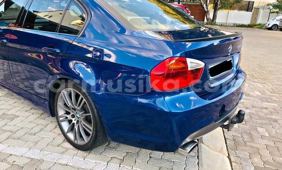 Tenga Tsaru BMW 3–Series Bhuruu Mota in Beitbridge in Matabeleland South Tenga Tsaru BMW 3–Series Bhuruu Mota in Beitbridge in Matabeleland South