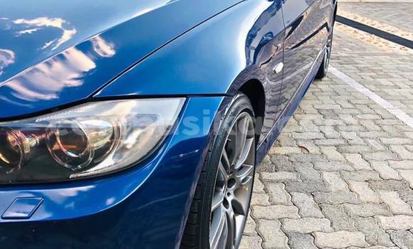 Tenga Tsaru BMW 3–Series Bhuruu Mota in Beitbridge in Matabeleland South Tenga Tsaru BMW 3–Series Bhuruu Mota in Beitbridge in Matabeleland South