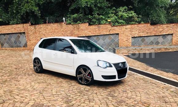 Buy Used Volkswagen Polo White Car in Harare in Harare Buy Used Volkswagen Polo White Car in Harare in Harare