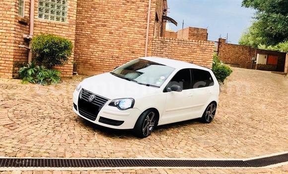 Buy Used Volkswagen Polo White Car in Harare in Harare Buy Used Volkswagen Polo White Car in Harare in Harare