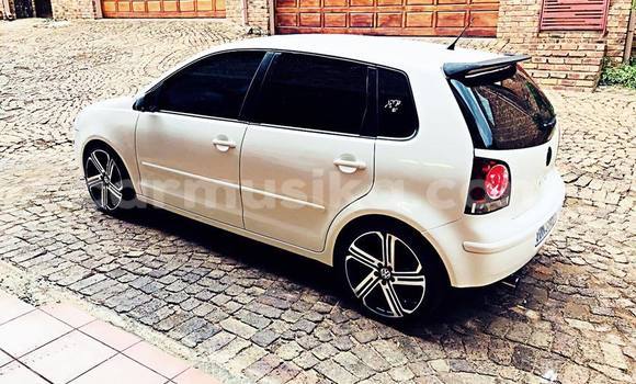 Buy Used Volkswagen Polo White Car in Harare in Harare Buy Used Volkswagen Polo White Car in Harare in Harare