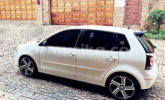 Buy Used Volkswagen Polo White Car in Harare in Harare Buy Used Volkswagen Polo White Car in Harare in Harare