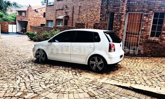 Buy Used Volkswagen Polo White Car in Harare in Harare Buy Used Volkswagen Polo White Car in Harare in Harare
