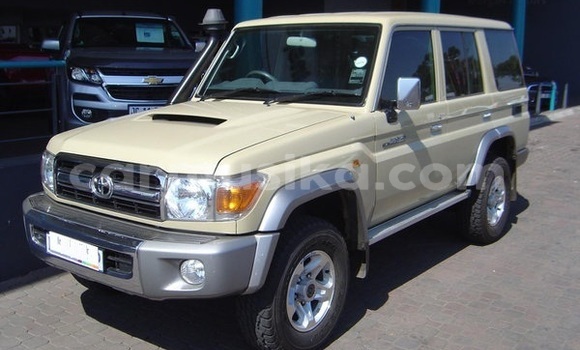 Tenga Tsaru Toyota Land Cruiser Zvimwe Mota in Harare in Harare Tenga Tsaru Toyota Land Cruiser Zvimwe Mota in Harare in Harare