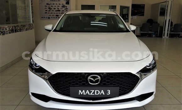 Buy Used Mazda 3 White Car in Beitbridge in Matabeleland South Buy Used Mazda 3 White Car in Beitbridge in Matabeleland South