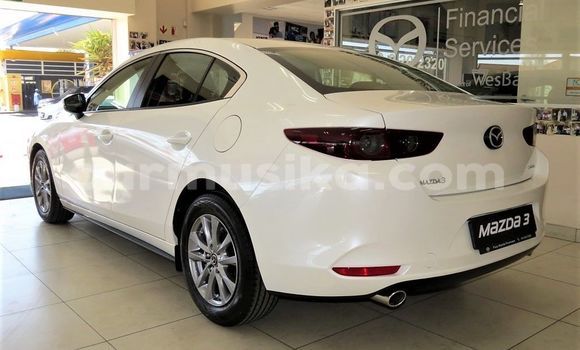 Buy Used Mazda 3 White Car in Beitbridge in Matabeleland South Buy Used Mazda 3 White Car in Beitbridge in Matabeleland South