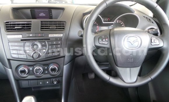 Buy Used Mazda BT-50 White Car in Beitbridge in Matabeleland South Buy Used Mazda BT-50 White Car in Beitbridge in Matabeleland South