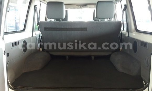 Tenga Tsaru Toyota Land Cruiser Chena Mota in Avondale in Harare Tenga Tsaru Toyota Land Cruiser Chena Mota in Avondale in Harare