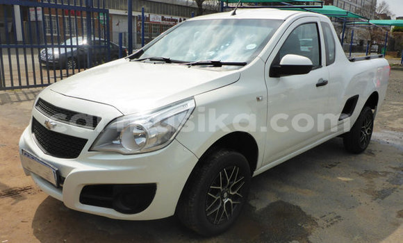 Tenga Tsaru Chevrolet Corsa Chena Mota in Beitbridge in Matabeleland South Tenga Tsaru Chevrolet Corsa Chena Mota in Beitbridge in Matabeleland South