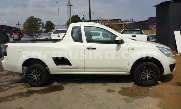 Tenga Tsaru Chevrolet Corsa Chena Mota in Beitbridge in Matabeleland South Tenga Tsaru Chevrolet Corsa Chena Mota in Beitbridge in Matabeleland South