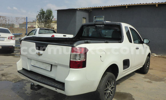 Tenga Tsaru Chevrolet Corsa Chena Mota in Beitbridge in Matabeleland South Tenga Tsaru Chevrolet Corsa Chena Mota in Beitbridge in Matabeleland South