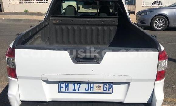 Tenga Tsaru Chevrolet Corsa Chena Mota in Beitbridge in Matabeleland South Tenga Tsaru Chevrolet Corsa Chena Mota in Beitbridge in Matabeleland South