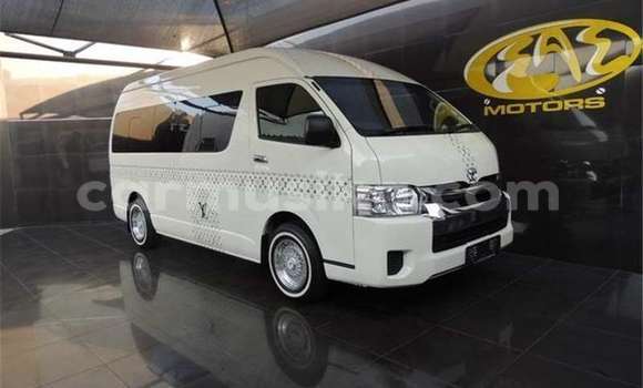 Acheter Occasion Voiture Toyota 4Runner Blanc à Beitbridge, Matabeleland South Acheter Occasion Voiture Toyota 4Runner Blanc à Beitbridge, Matabeleland South