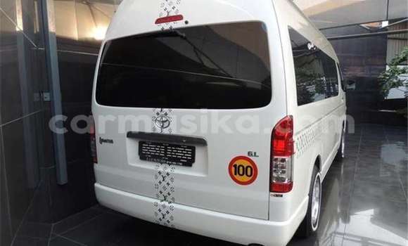 Acheter Occasion Voiture Toyota 4Runner Blanc à Beitbridge, Matabeleland South Acheter Occasion Voiture Toyota 4Runner Blanc à Beitbridge, Matabeleland South