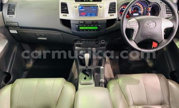 Acheter Occasion Voiture Toyota Hilux Gris à Harare, Harare Acheter Occasion Voiture Toyota Hilux Gris à Harare, Harare