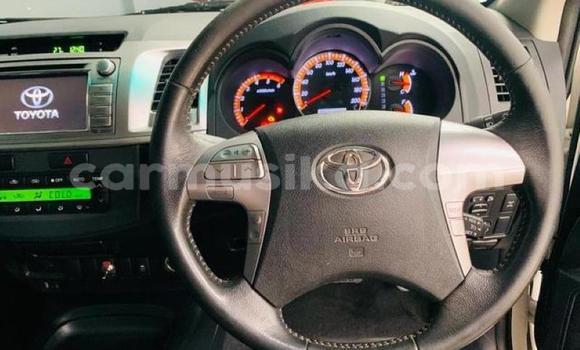 Tenga Tsaru Toyota Hilux Chena Mota in Avondale in Harare Tenga Tsaru Toyota Hilux Chena Mota in Avondale in Harare