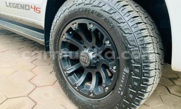 Tenga Tsaru Toyota Hilux Chena Mota in Avondale in Harare Tenga Tsaru Toyota Hilux Chena Mota in Avondale in Harare